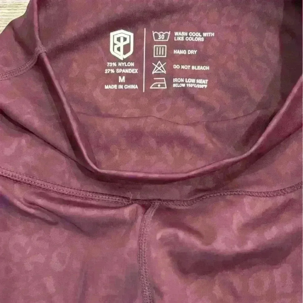 Gymshark maroon cheetah print leggings size medium - Picture 5 of 6